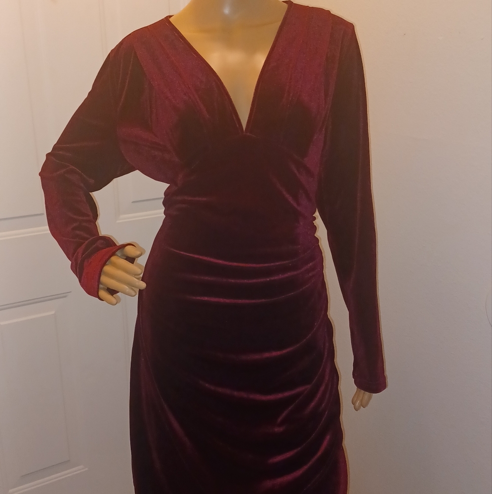 Long Sleeve Velvet Dress